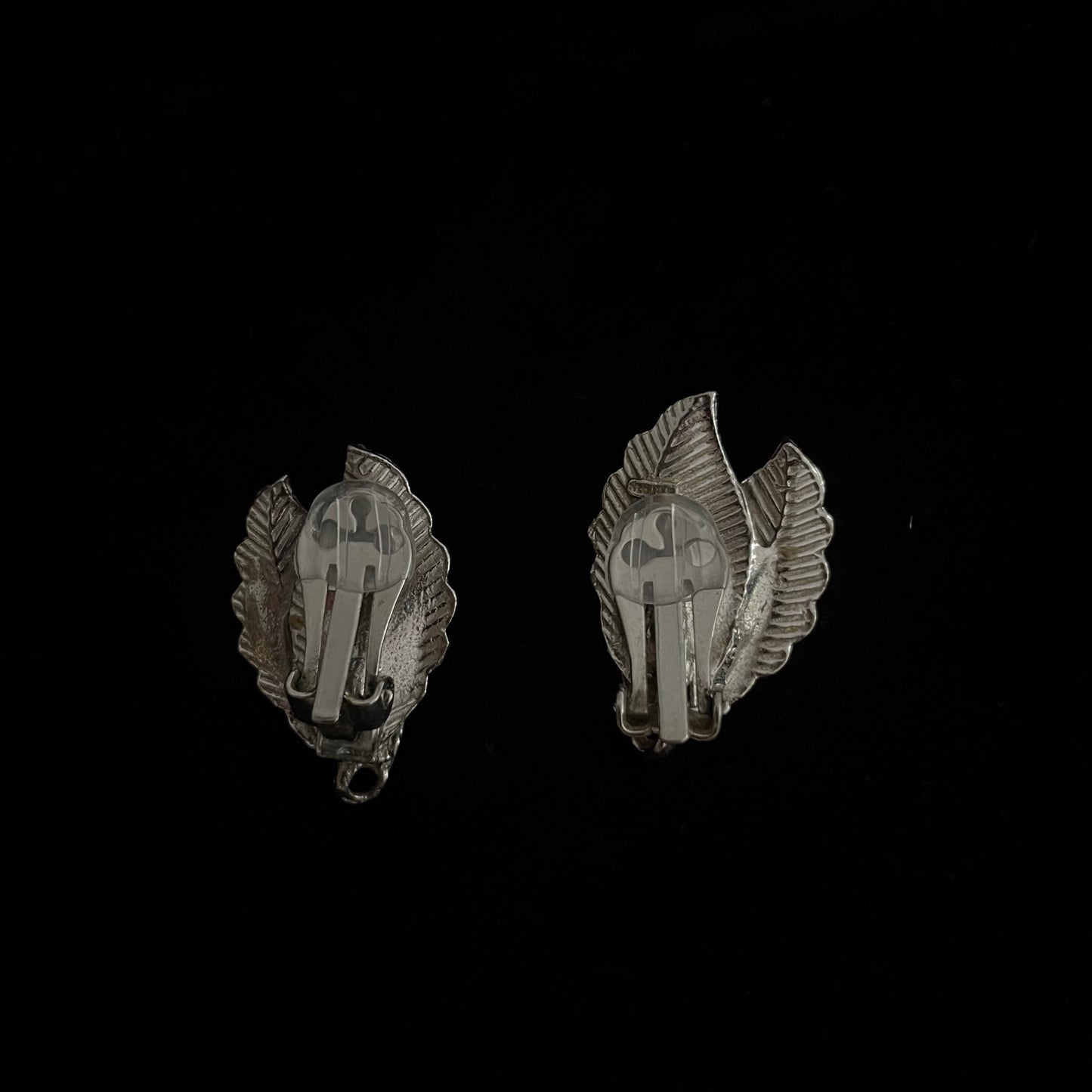 Vintage Silver Clip on Double Leaves Earrings