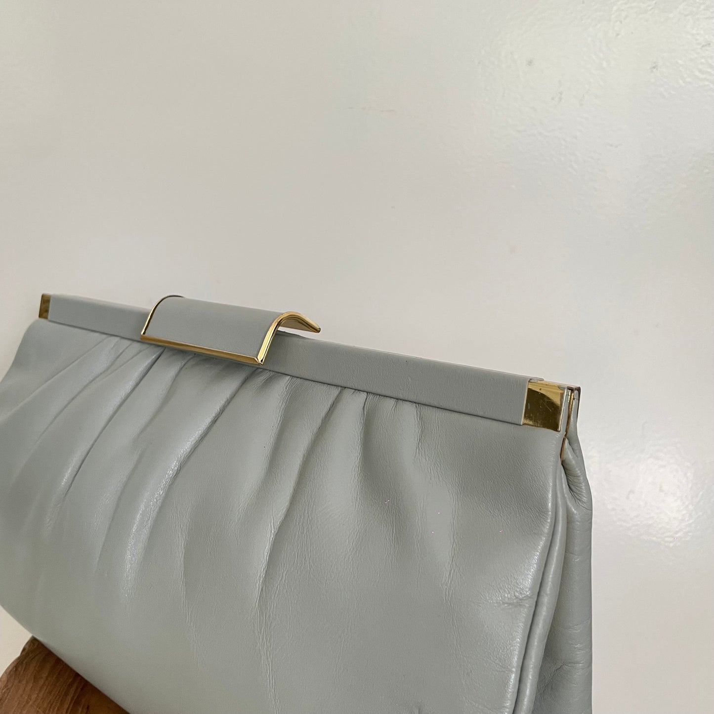 Vintage 1980s Grey leather clutch Signed Faigen made in Australia