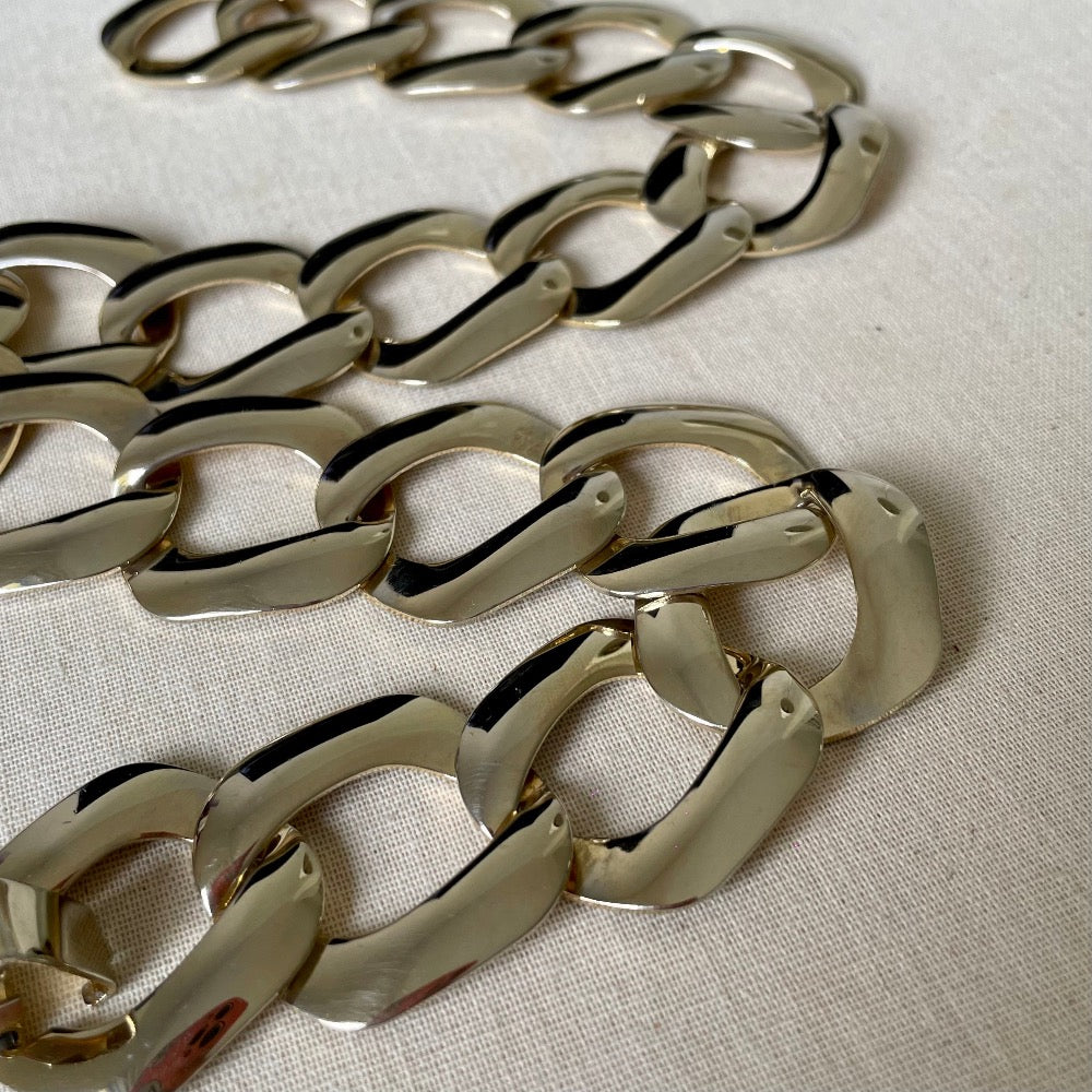 Vintage 1980s Bold Chunky Gold Toned Link Necklace