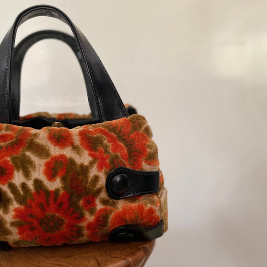 Vintage 60s Beautiful John Wind Floral Tapestry Purse
