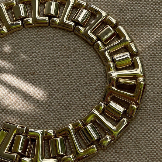 Vintage 1970s Cleopatra Chunky Gold Tone Collar necklace